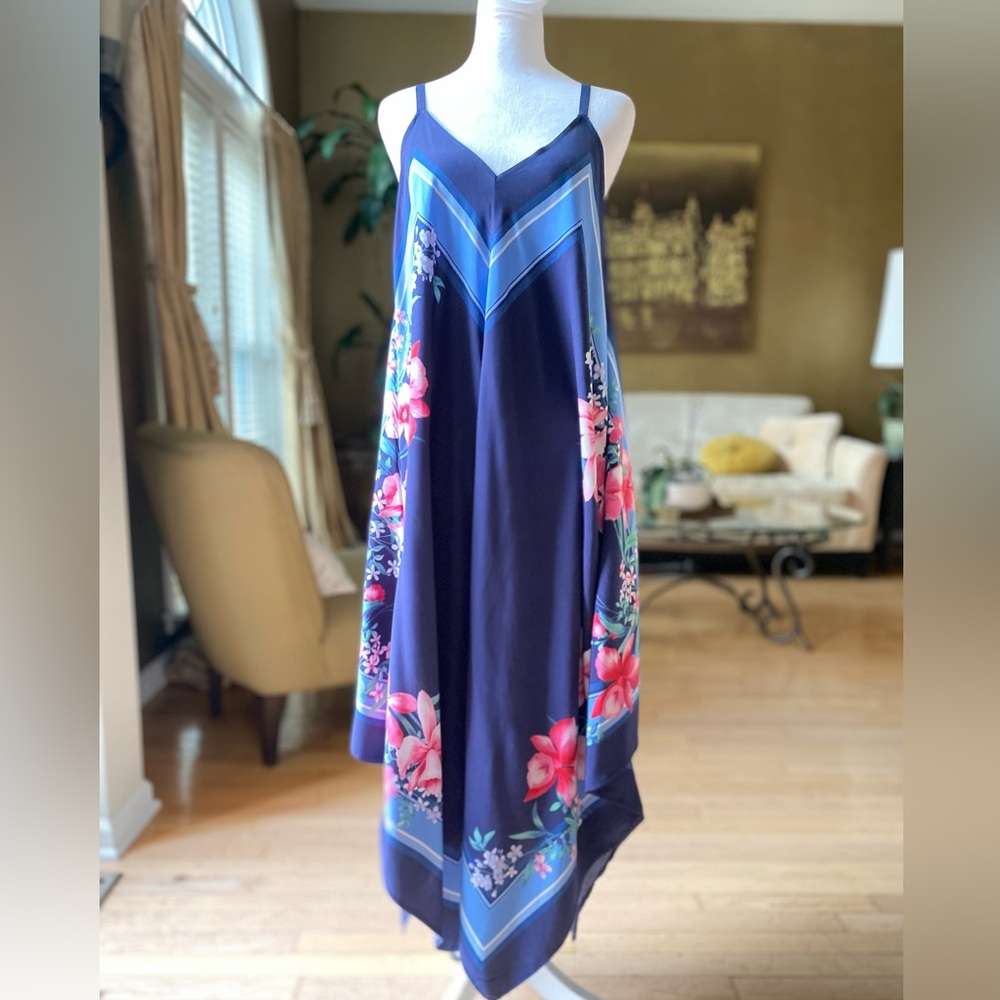 Tommy Bahama Bellisima Blossoms Handkerchief Sundress size S/M - Picture 4 of 16